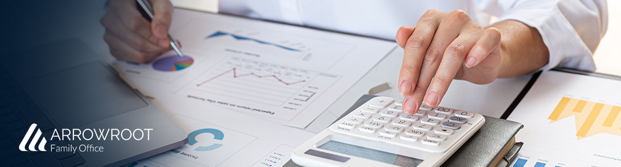 Rates vs Reality: Why Higher Interest Rates Haven't Impacted the Economy Yet​